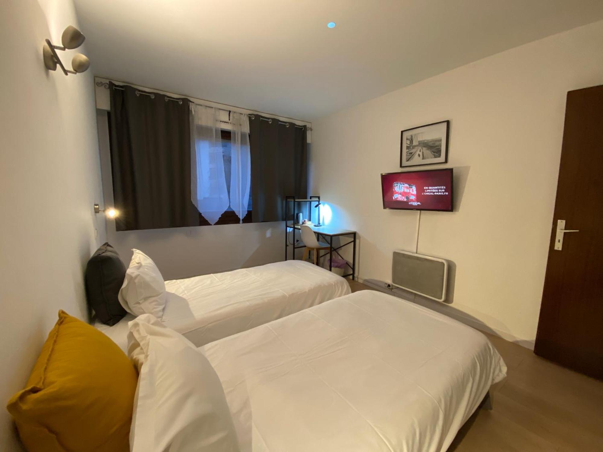 Savoie Hotel Aux Portes De Geneve Saint-Julien-en-Genevois Εξωτερικό φωτογραφία