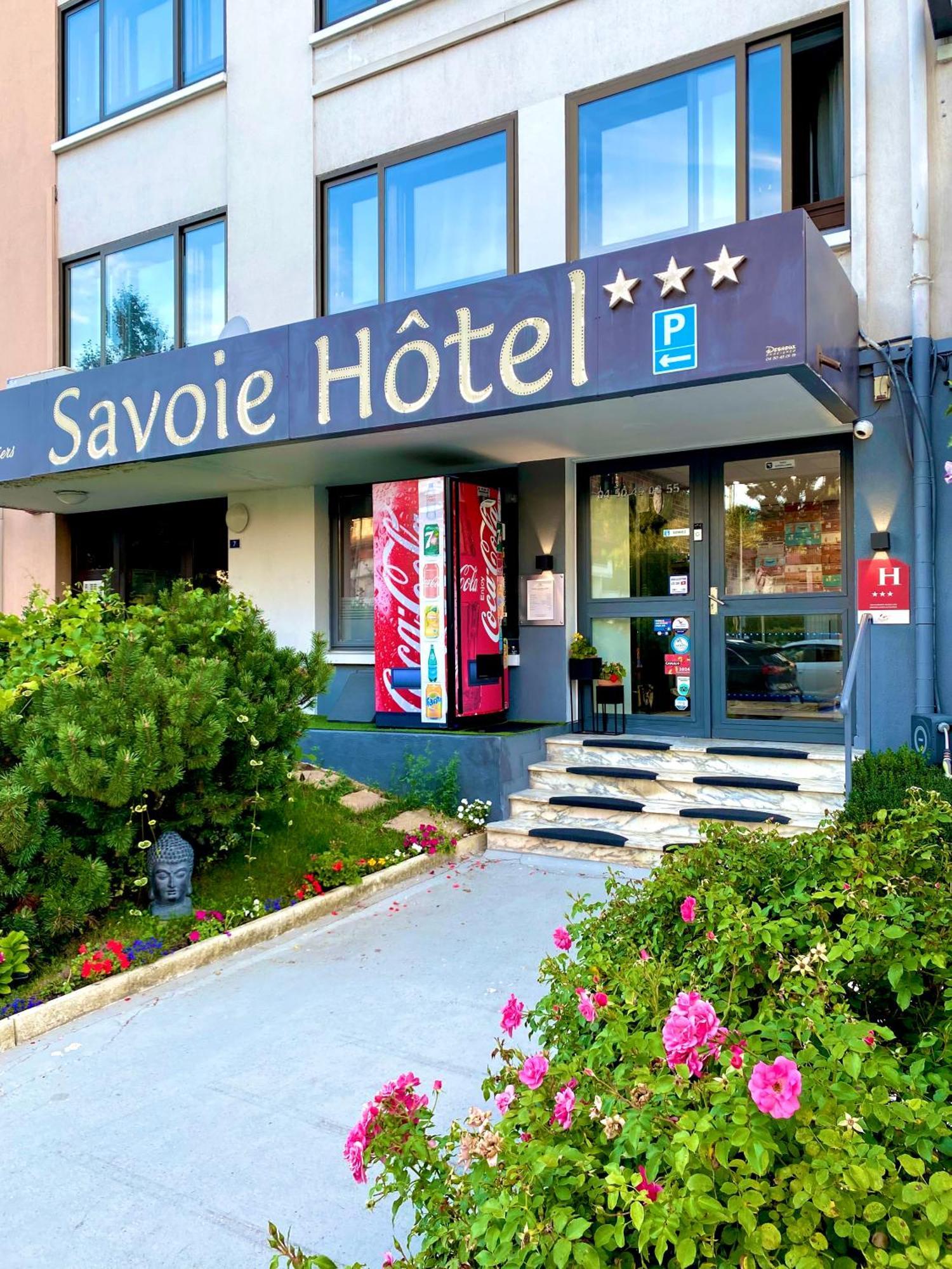 Savoie Hotel Aux Portes De Geneve Saint-Julien-en-Genevois Εξωτερικό φωτογραφία