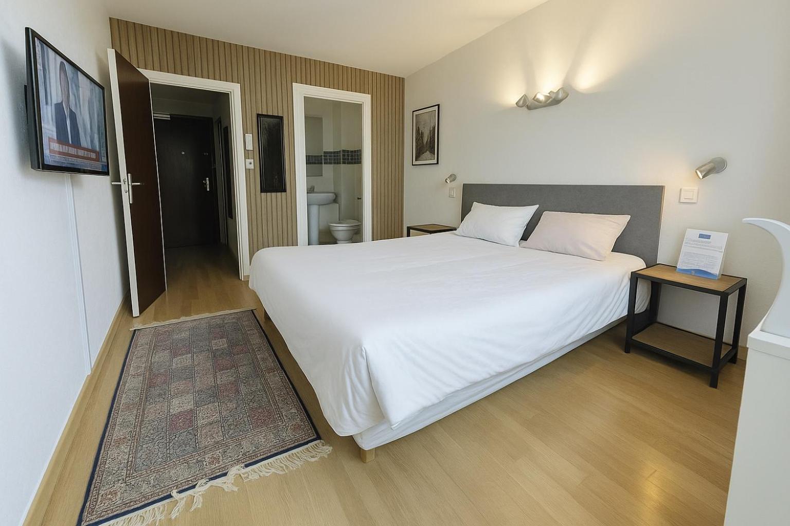 Savoie Hotel Aux Portes De Geneve Saint-Julien-en-Genevois Εξωτερικό φωτογραφία